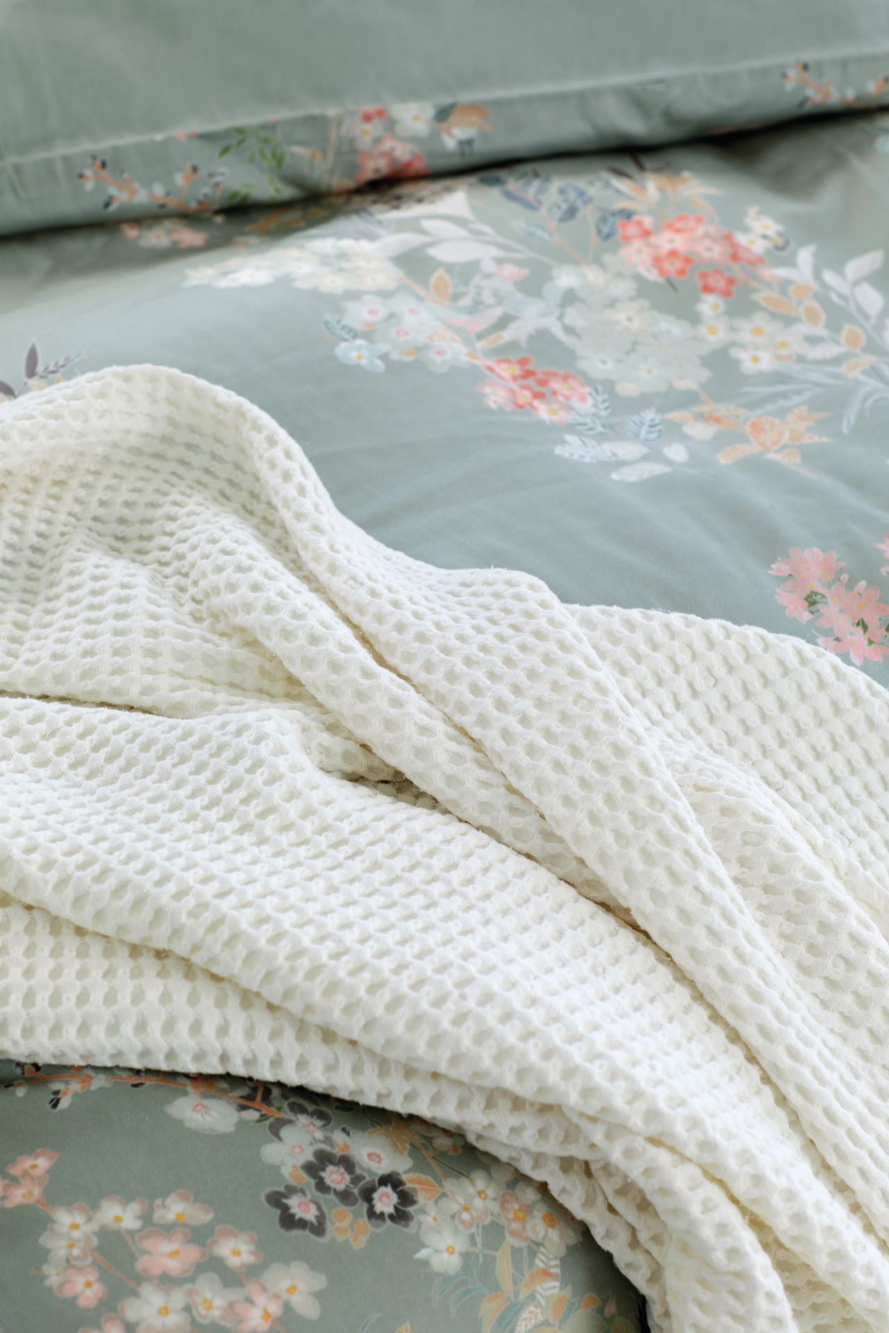 Päiväpeitto valkoinen - 3