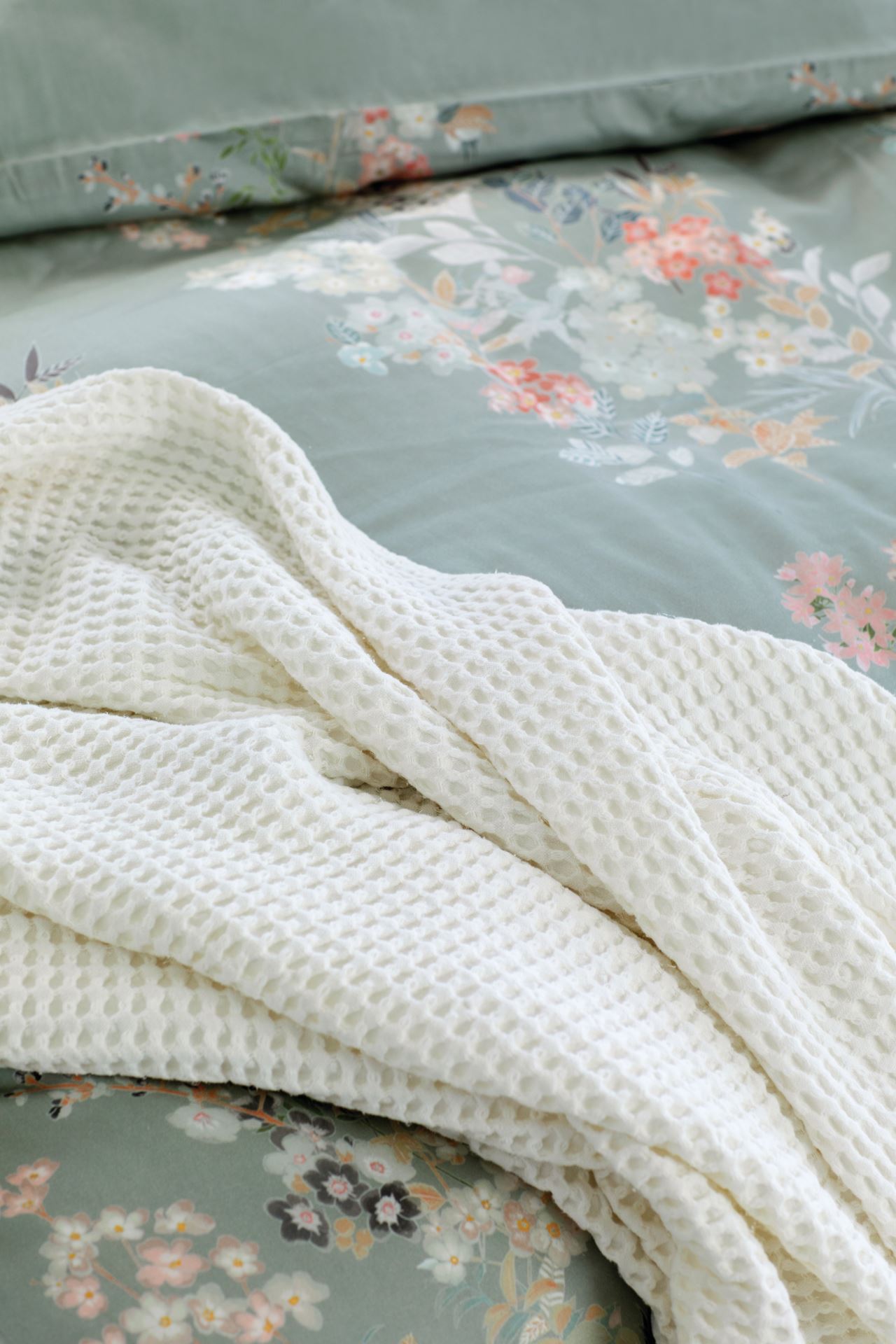 Päiväpeitto valkoinen - 3