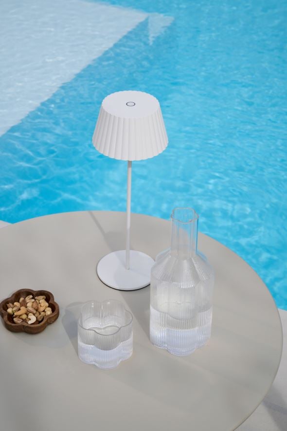 Puutarhapöytä beige - 3