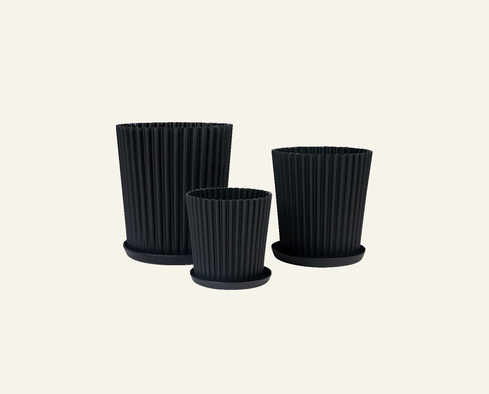 Ulkotarjotin musta - 2