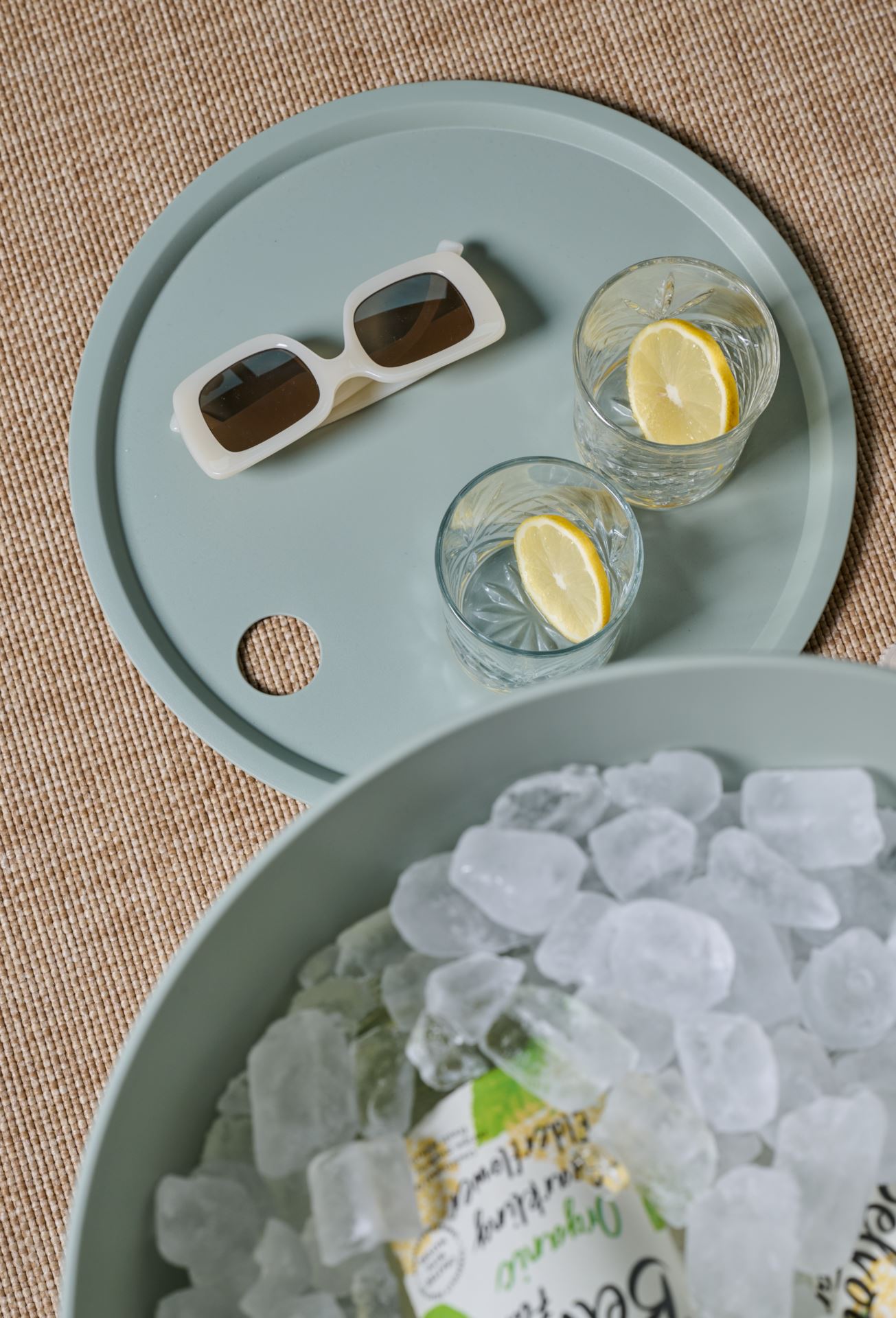 Puutarhapöytä vaaleanvihreä - 5