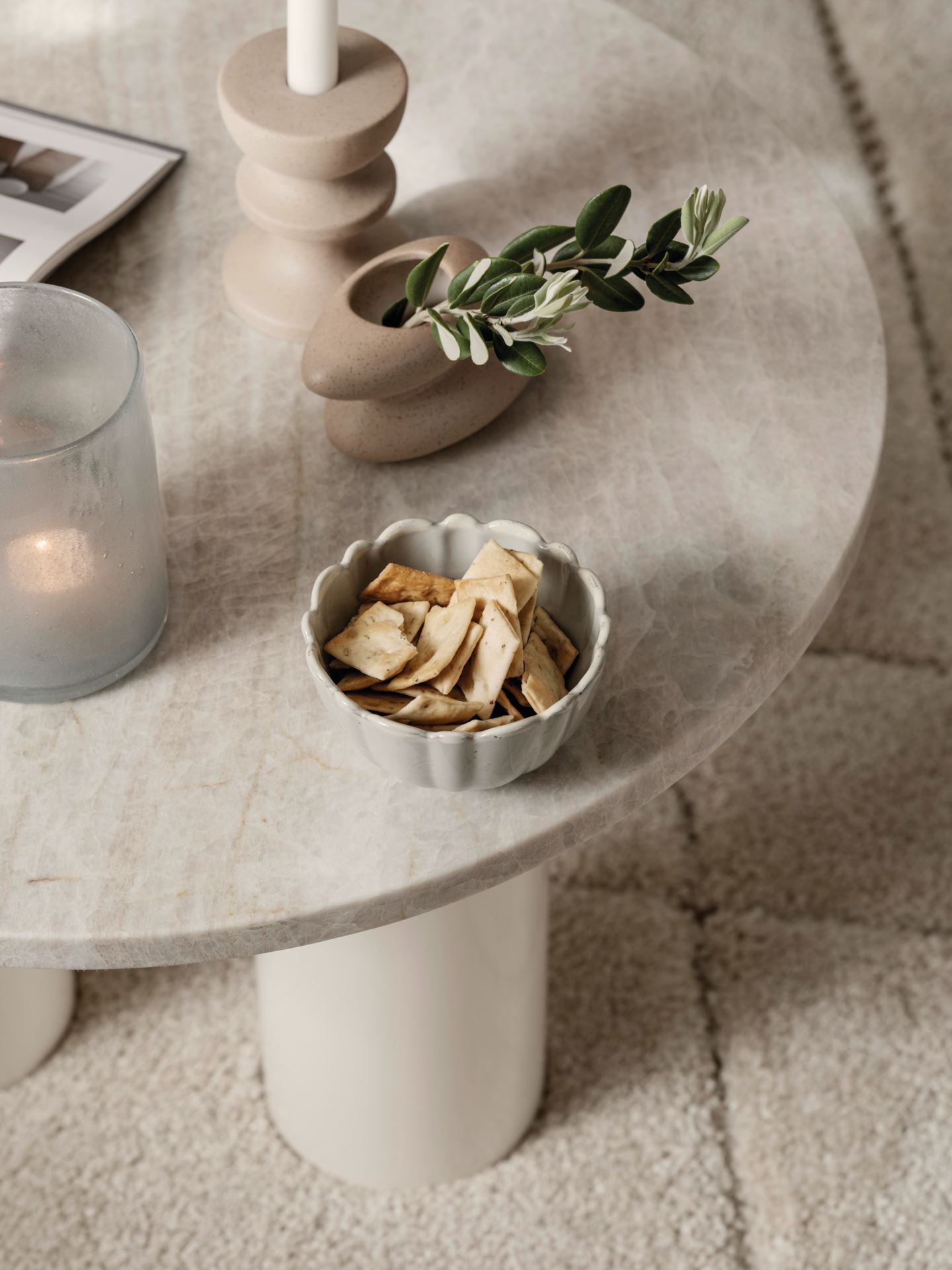 Kulho vaaleanharmaa - 2