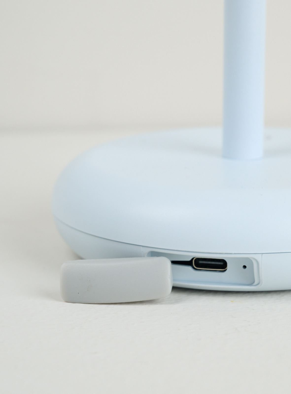 Ladattava pöytävalaisin vaaleansininen - 4