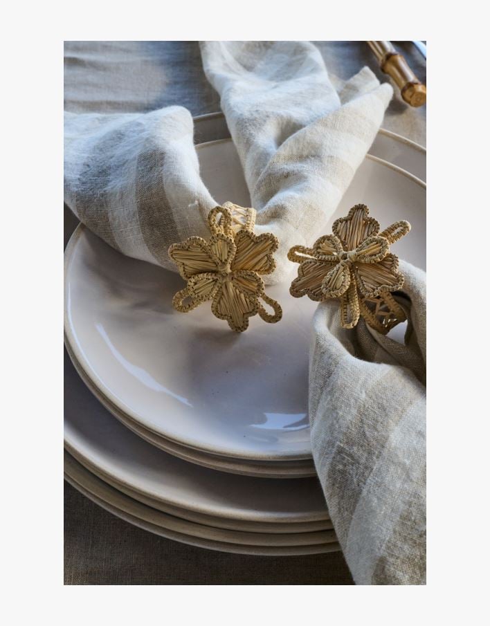 Servettirenkaat, 2 kpl luonnonväri - 6x7 cm luonnonväri - 1